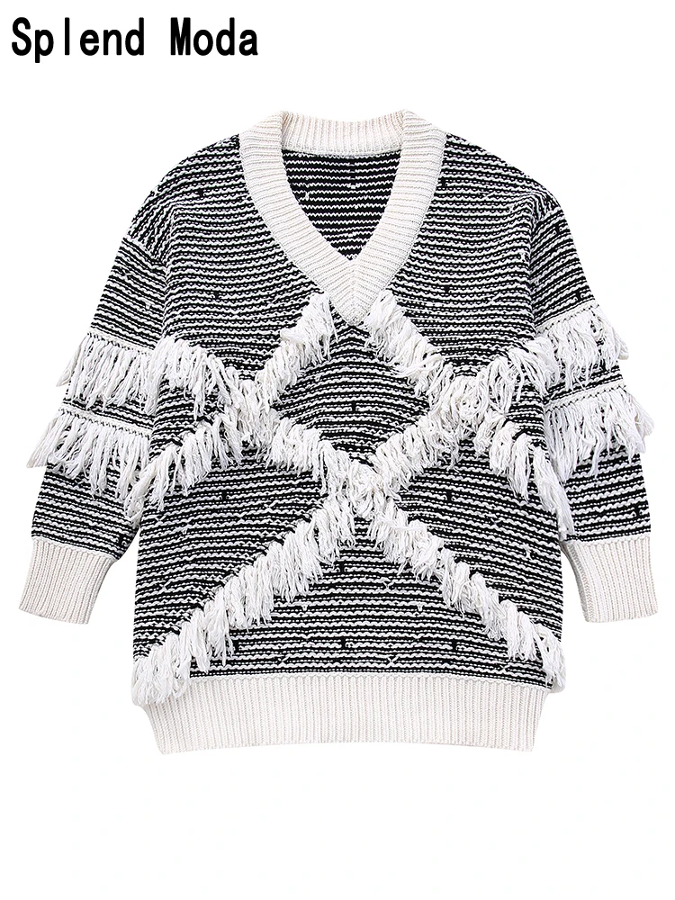 

2023 Women Autumn Fashion Vintage Jacquard Knitted Pullover Casual V-Neck Long Sleeve Loose Sweater Chic Tassel Jumpers TRAF