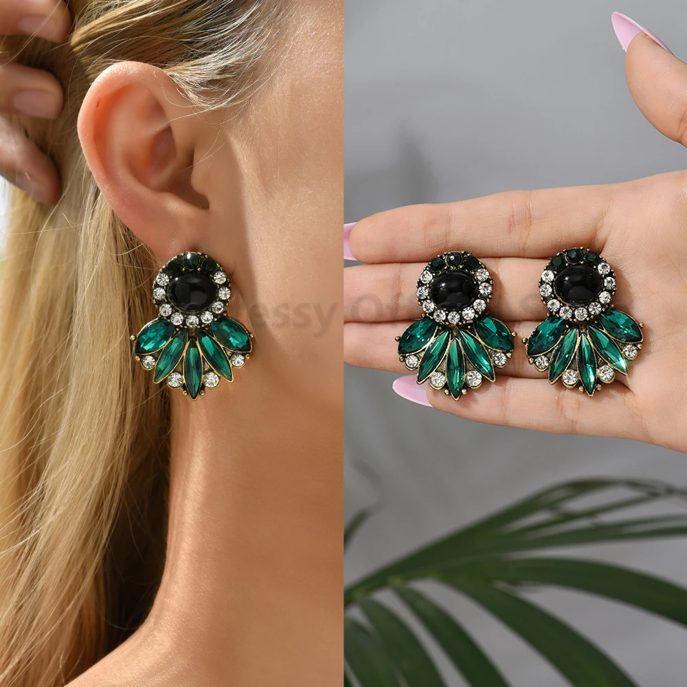 

2023 Geometric Rhinestone Stud Earrings For Women Piercing Luxury Quality Vintage Pendientes Femme Fashion Jewelry Accessories