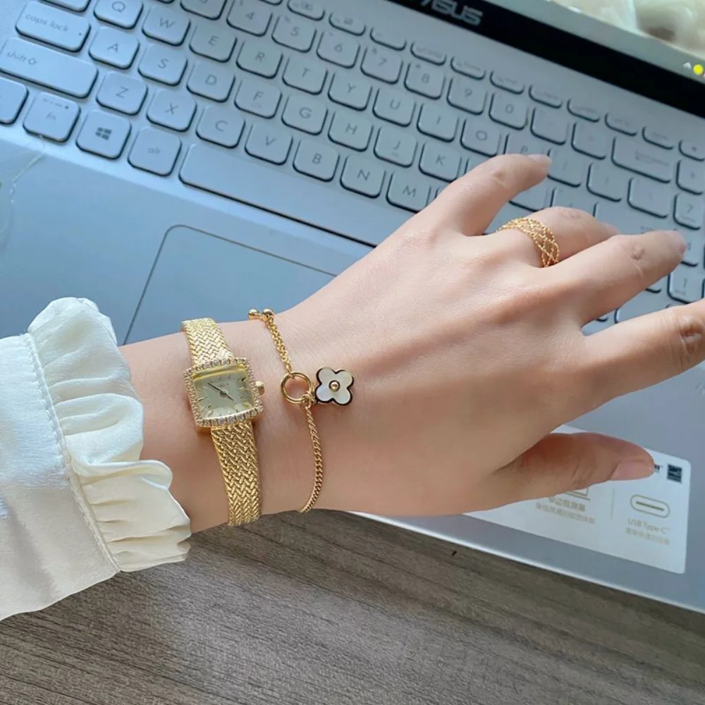 New Mini Square Luxury Diamond-studded Wheat Ear Small Gold Watch Women's Quartz High-grade Watch