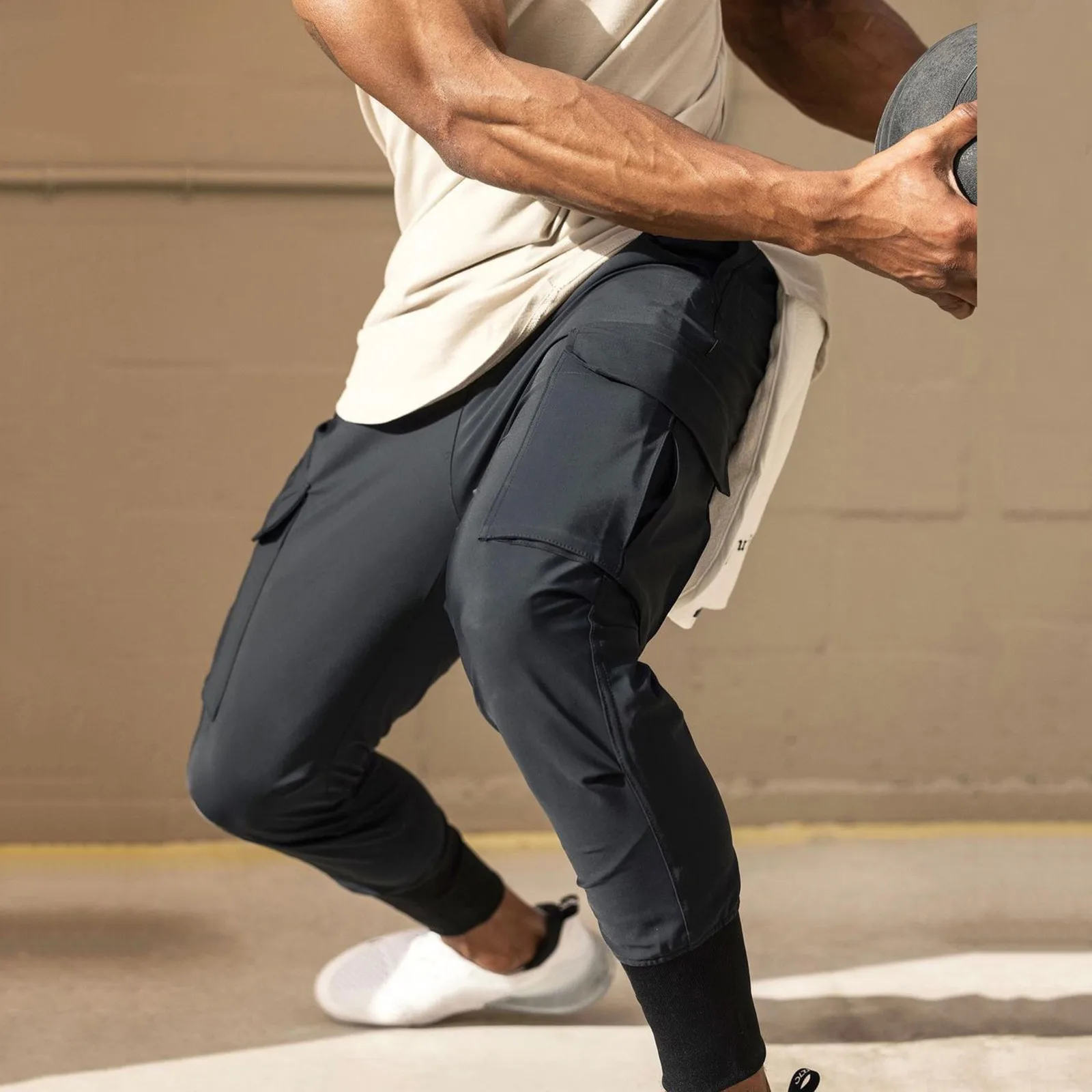 

Men Sports Leisure Trousers Fitness Loose Running Training Leg Guard Pants Trousers High Quality Outdoor Simple Pants In Stock