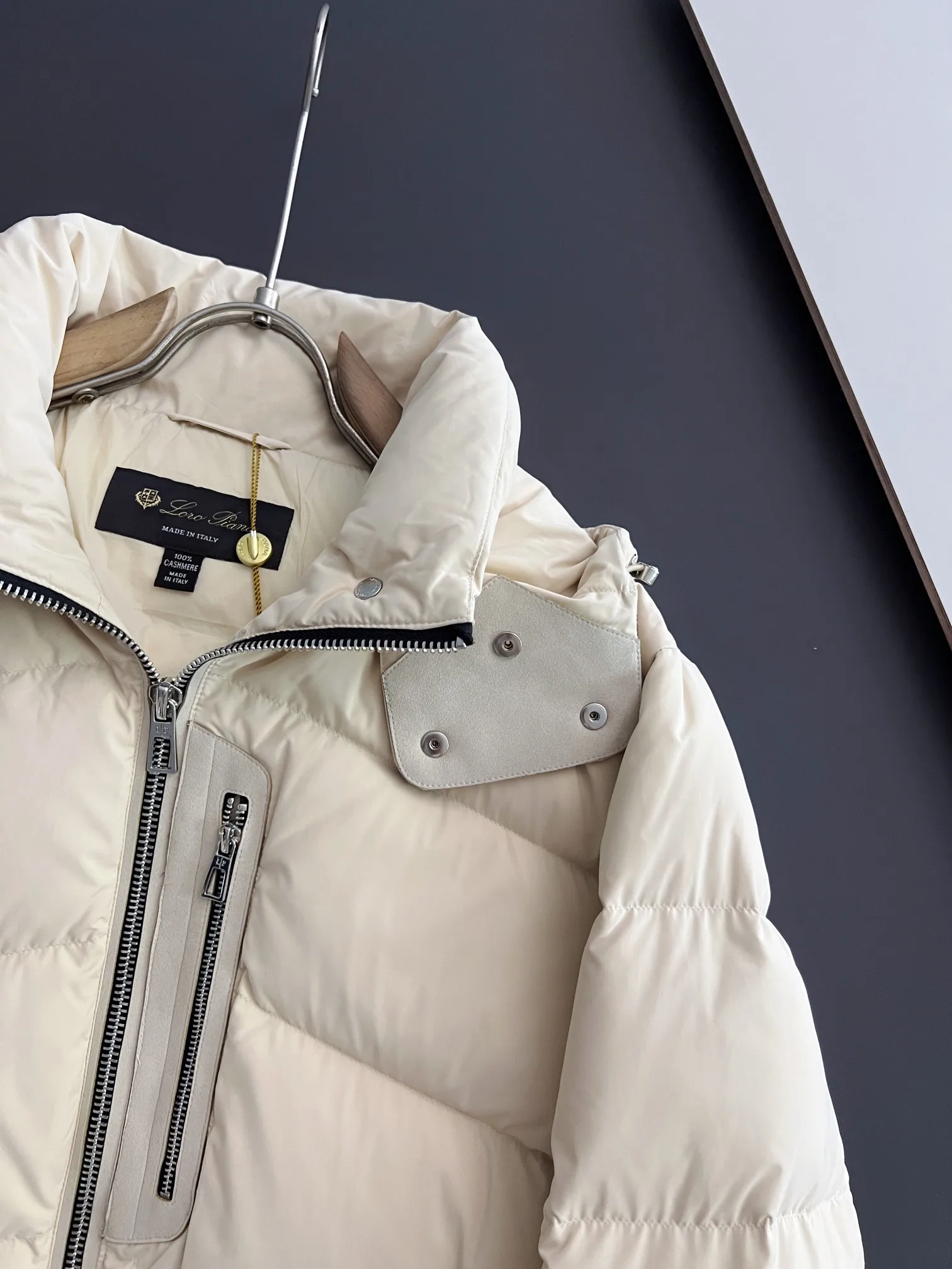 Пуховик Loro Piana
