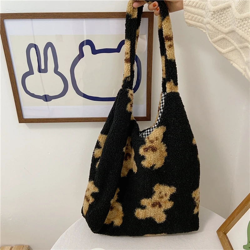 

Women Lamb Like Fabric Shoulder Tote Bag Canvas Fluffy Fur Bear Handbags Large Capacity Soft Shopping Girls Cute Stranger Things