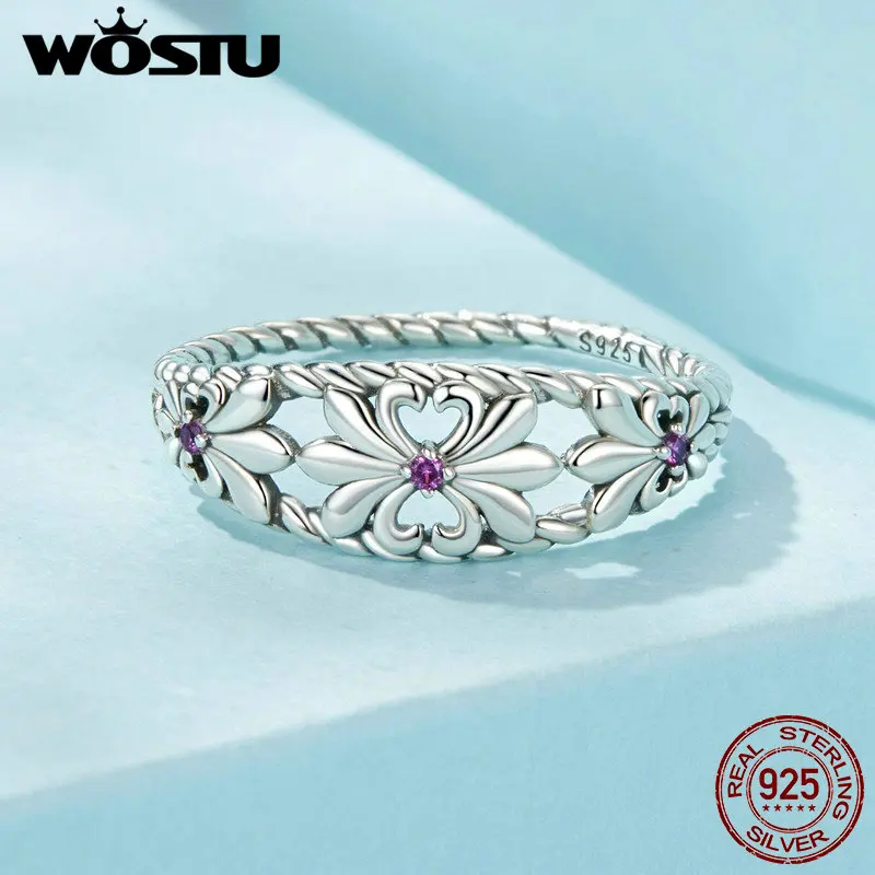 Женский комплект из кольца и серёг серебра 925 пробы