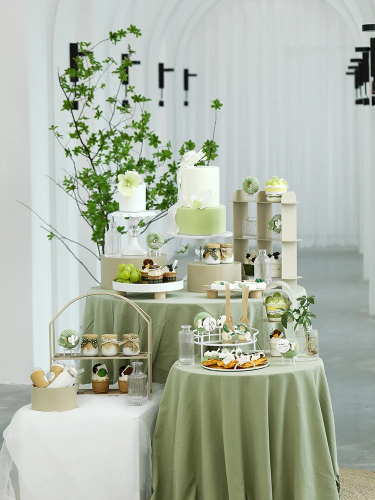 

Green White Cake Stands Cupcake Paper Cups for Wedding Party Dessert Table Metal Cake Decorating Tools Bakeware Tableware