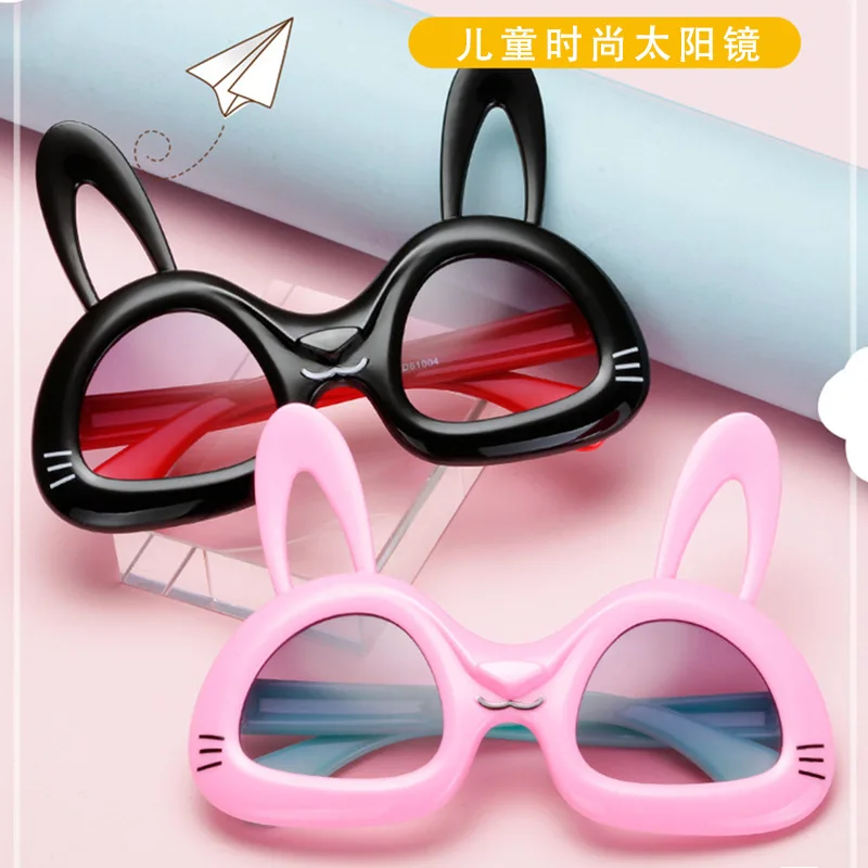 

Модные детские солнцезащитные очки пластиковая оправа с кроличьими ушками солнцезащитные очки для девочек и мальчиков Мультяшные очки дет...