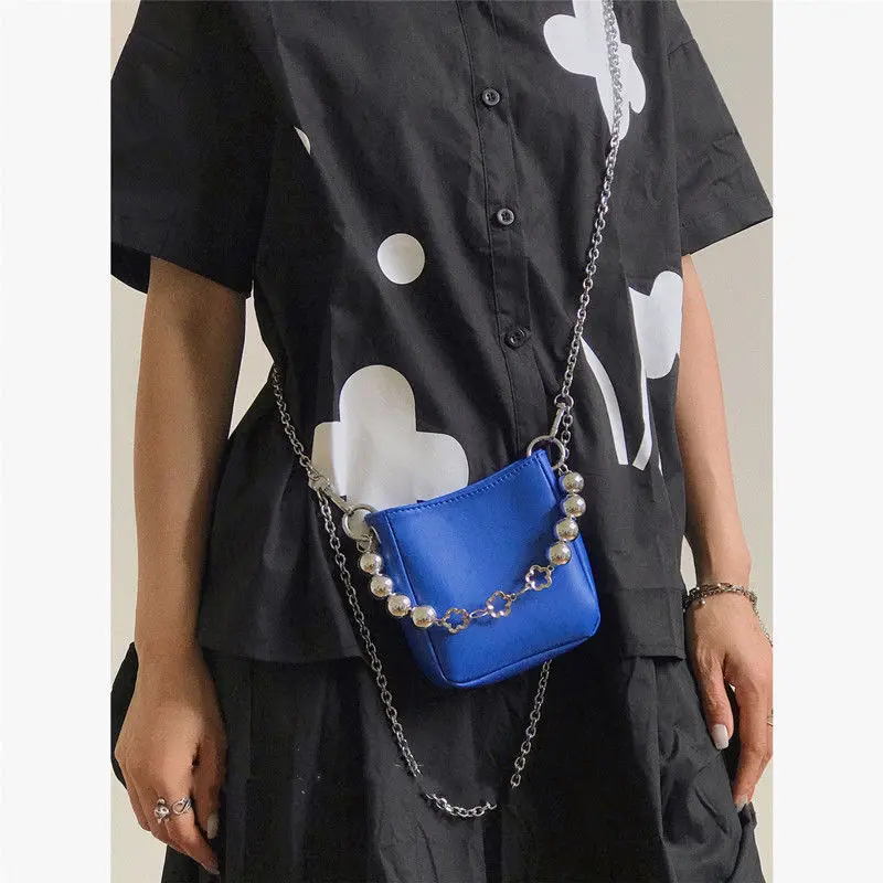 

Женская сумка из искусственной кожи с откидной крышкой, модные мягкие сумки на плечо с цепочками и жемчужной молнией, саквояж кросс-боди, ст...