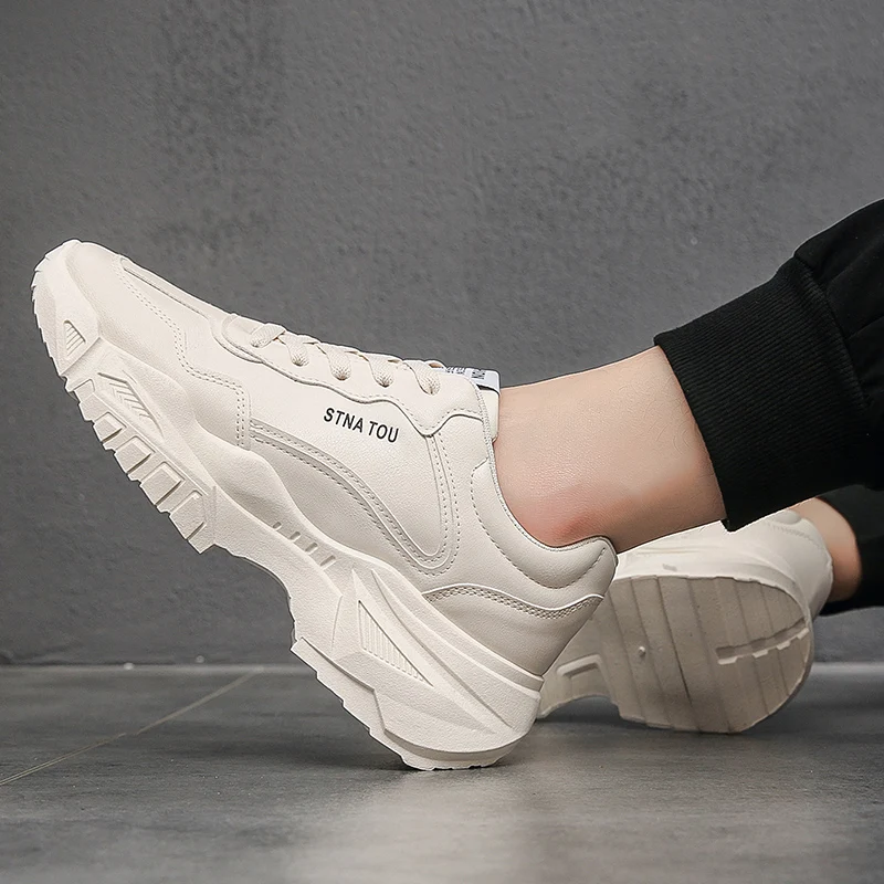 Рисунок 6 - Кроссовки мужские легкие