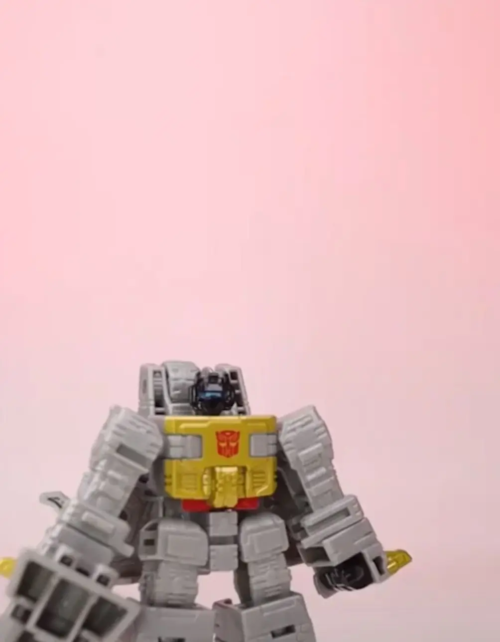 Фото Фигурка робота-игрушки Takara Tomy Transformers Grimlock, 8 см, подарок на день рождения №1