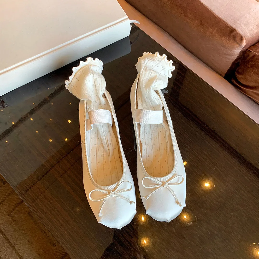 

FAFA French Summer New Retro Round Head Bow A Word With Shallow Mouth Outside Wear Soft Bottom Flat Ballet Single Shoes Female