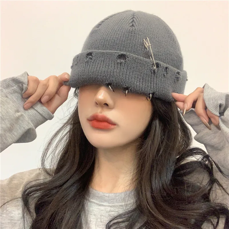 

Winter Beanies Knitted Hat Women Fashion Warm Thick Men Hip Hop Pin Hole Skullcap Short Hat Unisex Basic Cap