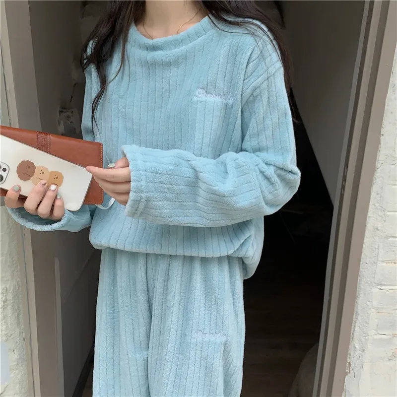 

Autumn Winter Fleece Velvet Pajama Set Women Thick Warm Night Suits Homewear Conjuntos De Mujer