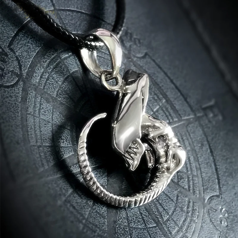 

925 Sterling Silver AVP Alien Predator Pendant Necklace For Men Punk Jewelry Sweater Necklace Birthday Gifts Cosplay Accessory