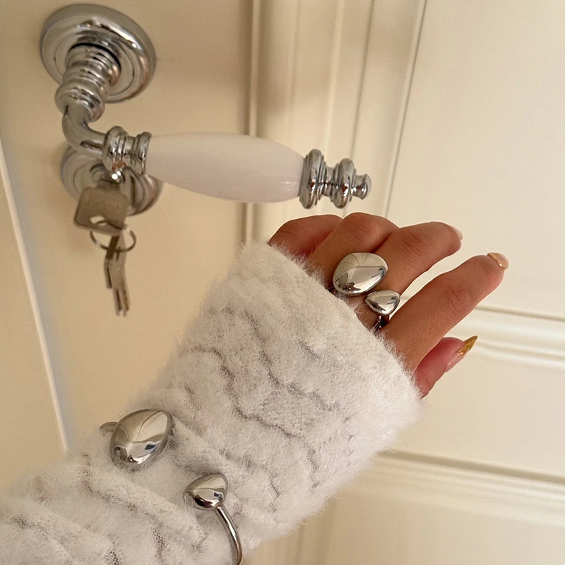 Минималистичное высококачественное регулируемое открывающееся кольцо на палец