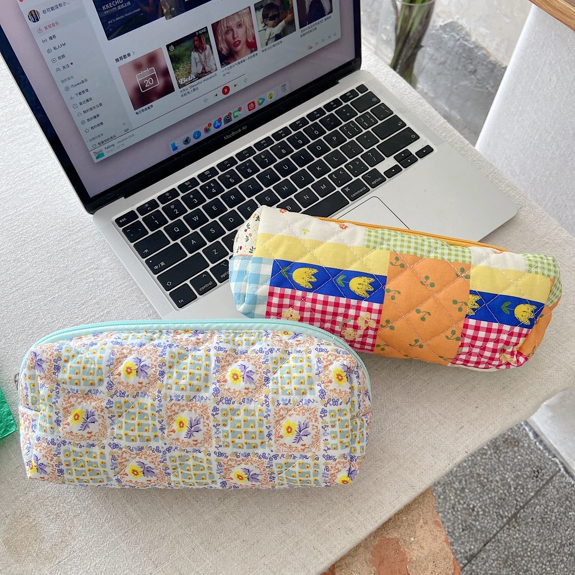 

Kawaii Japanese Floral Travel Cosmetic Lipstick Storage Bag Cute Makeup Handbags Women Wallet Pencil Case Organizer Pouch Bags