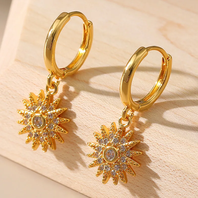 

18k Gold Plated Sun Flower Pendant Drop Earrings For Women Fashion White Mini Zircon Metal Hoop Earrings Summer Party Jewelry