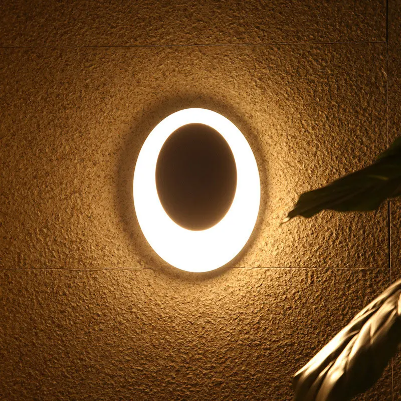 Простой настенный светильник светодиодный алюминиевый уличный