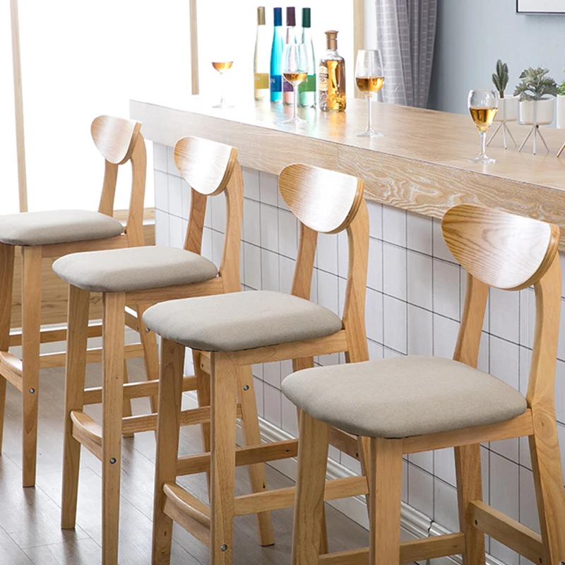 Рисунок 2 - Высокий стул для гостиной