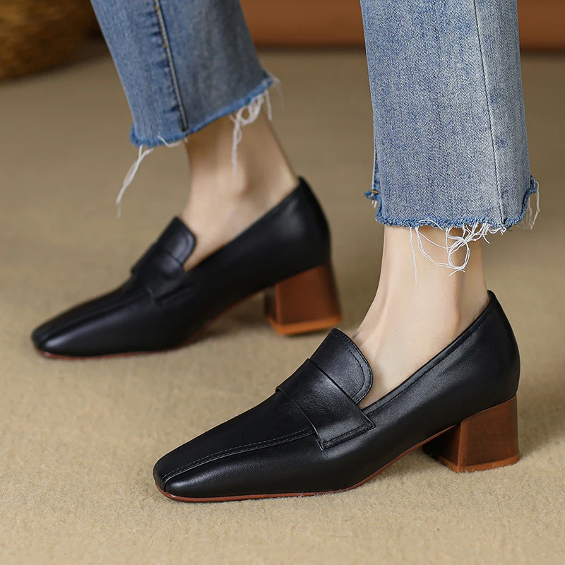 

2023 women pumps natural leather 22-25cm Washed cowhide+pigskin full leather square toe loafers Fashion splicing Vintage shoes