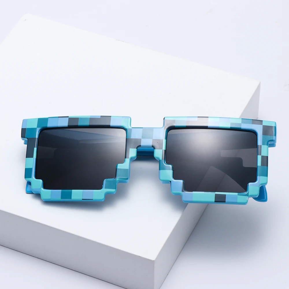 Adults Sunglasses Cosplay Action Game Toy Square Glasses Pixel Mosaic Sunglasses Vintage Sunglasses for Gift Eyewares Gafas