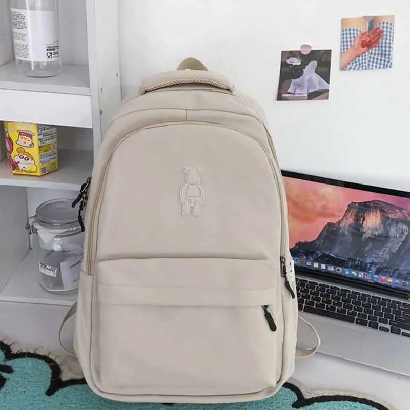 

Женский рюкзак с принтом медведя, белый вместительный повседневный рюкзак из нейлона для студентов, Новинка лета 2022, Простая Дорожная сумка...