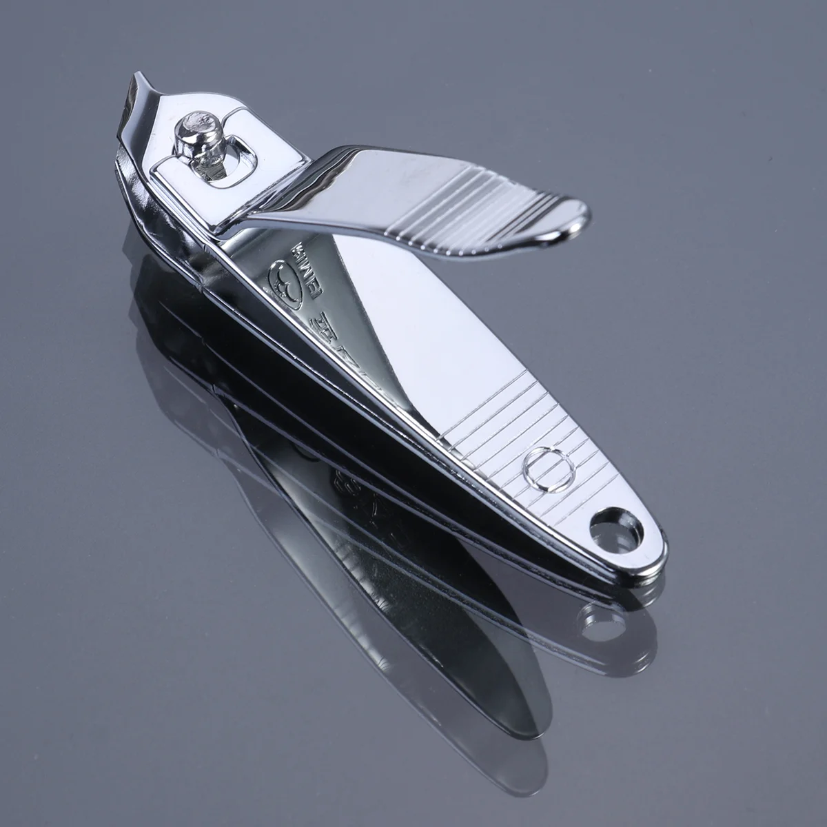 Портативные кусачки для маникюра Rimei A610 из нержавеющей стали (серебристые) ногтей