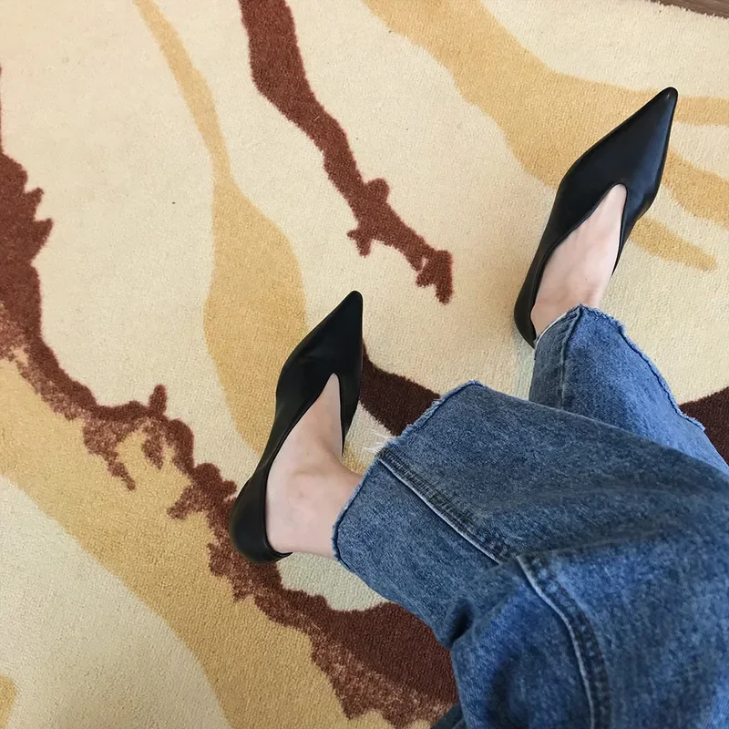 Женские туфли на плоской подошве повседневные Нескользящие с острым носком