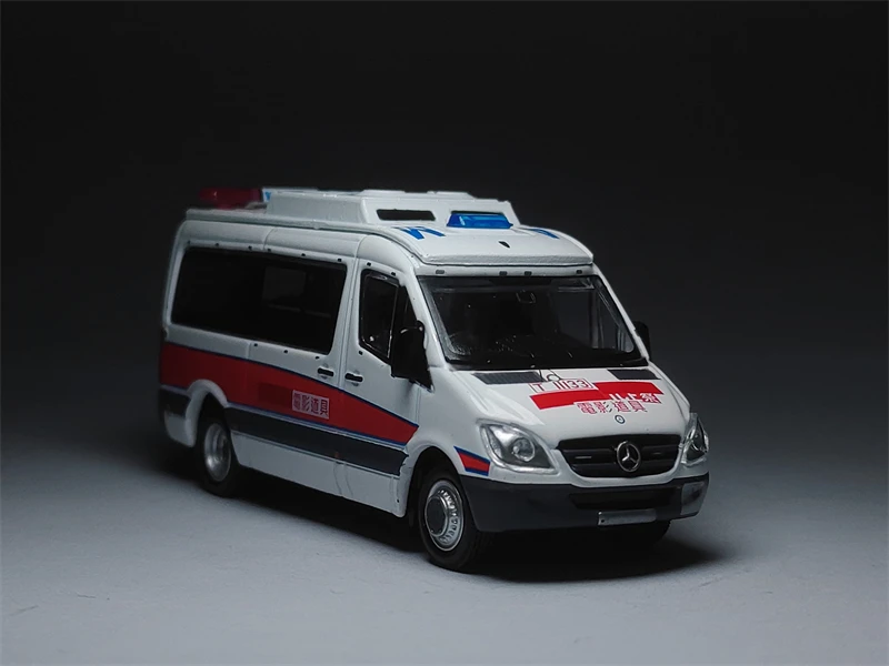 

HeyToys Tiny 1/76 Benz Sprinter Hong Kong Filming Prop DieCast Model Car Collection Limited