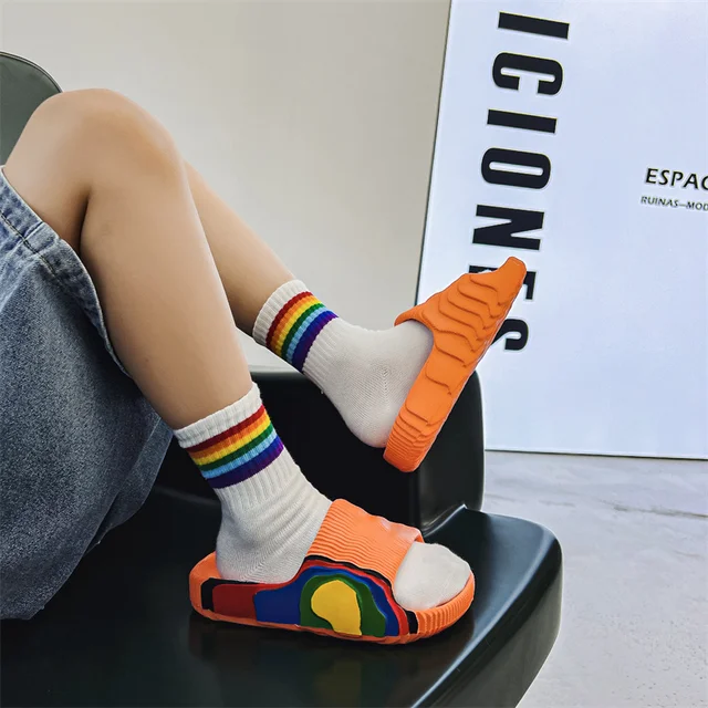 Summer Adult Kid Slippers Sandals Boy Girls Eva Platform Soft Bottom Mother Kids Trend Rainbow Slides Beach Shoes For Men Women 1