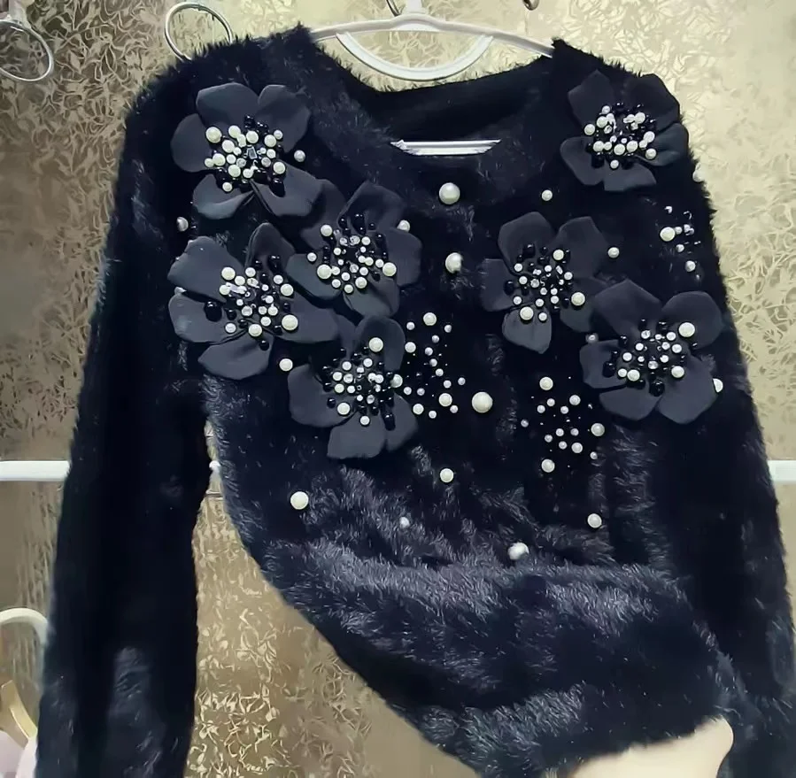 Женский кардиган с бусинами и круглым вырезом черный вязаный из искусственного