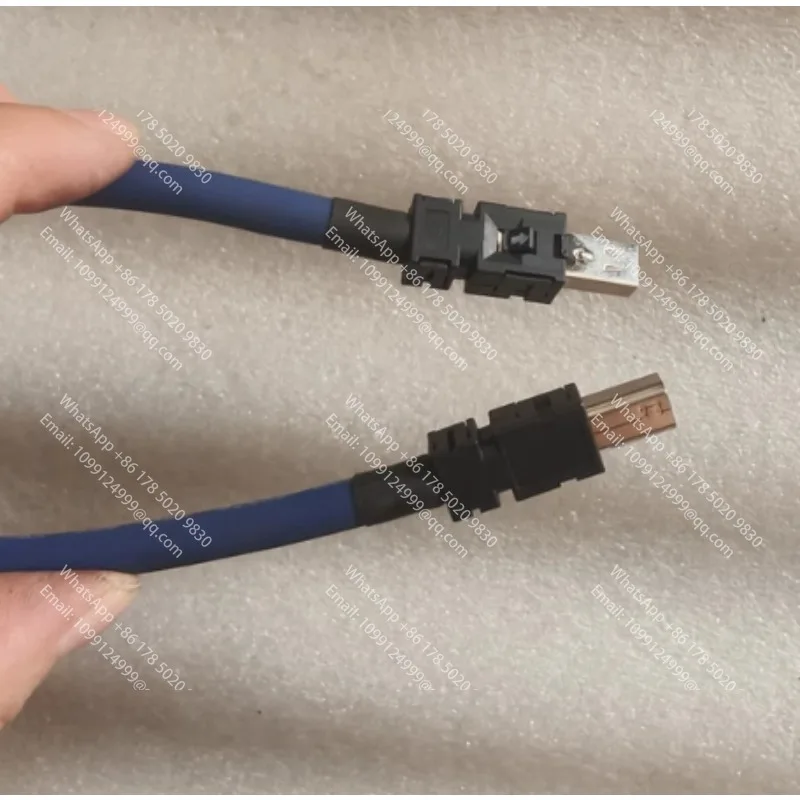 Фото Промышленный коммуникационный кабель MECHATROLINK JEPMC-W6012-A2-E, подходящий для подключения сигналов сервоприводов. №4