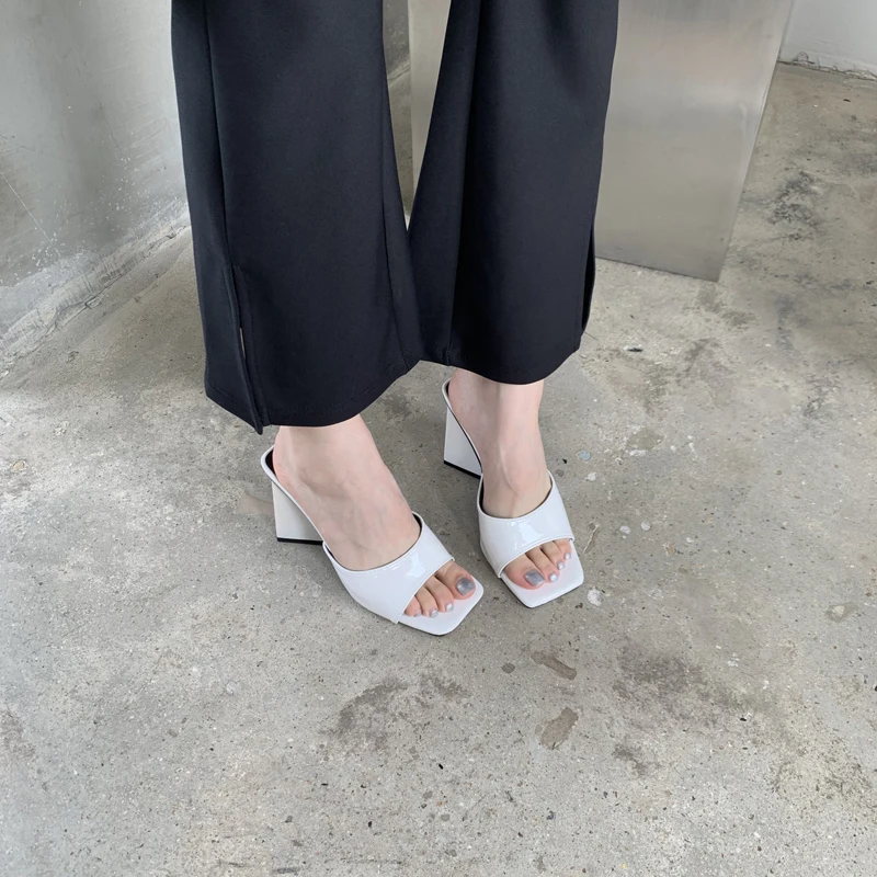 

2022 Women Summer Sandals Slippers Strange Heels Mules Women High-heeled Slippers Ladies Slip on Party Nightclub Slippers
