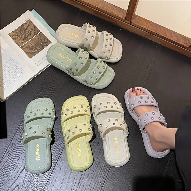 Rhinestone Thick-soled Sandals and Slippers Summer New Soft-soled Casual All-match Outer Wear One-word slippers