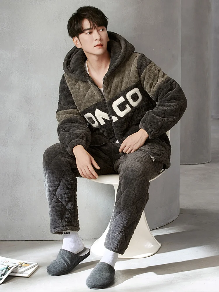  Стеганая пижама мужская зимняя коралловая флисовая трехслойная утолщенная