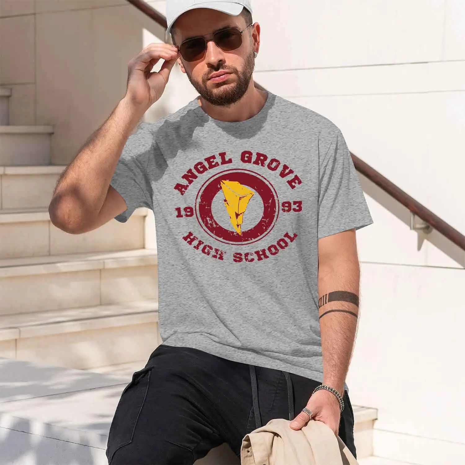 Фото Angel Grove High Sool Cl of 93 - Rangers 2026 Новая модель мужской футболки с коротким рукавом и круглым вырезом, классическая повседневная модель, несколько цветов и размеров S №3
