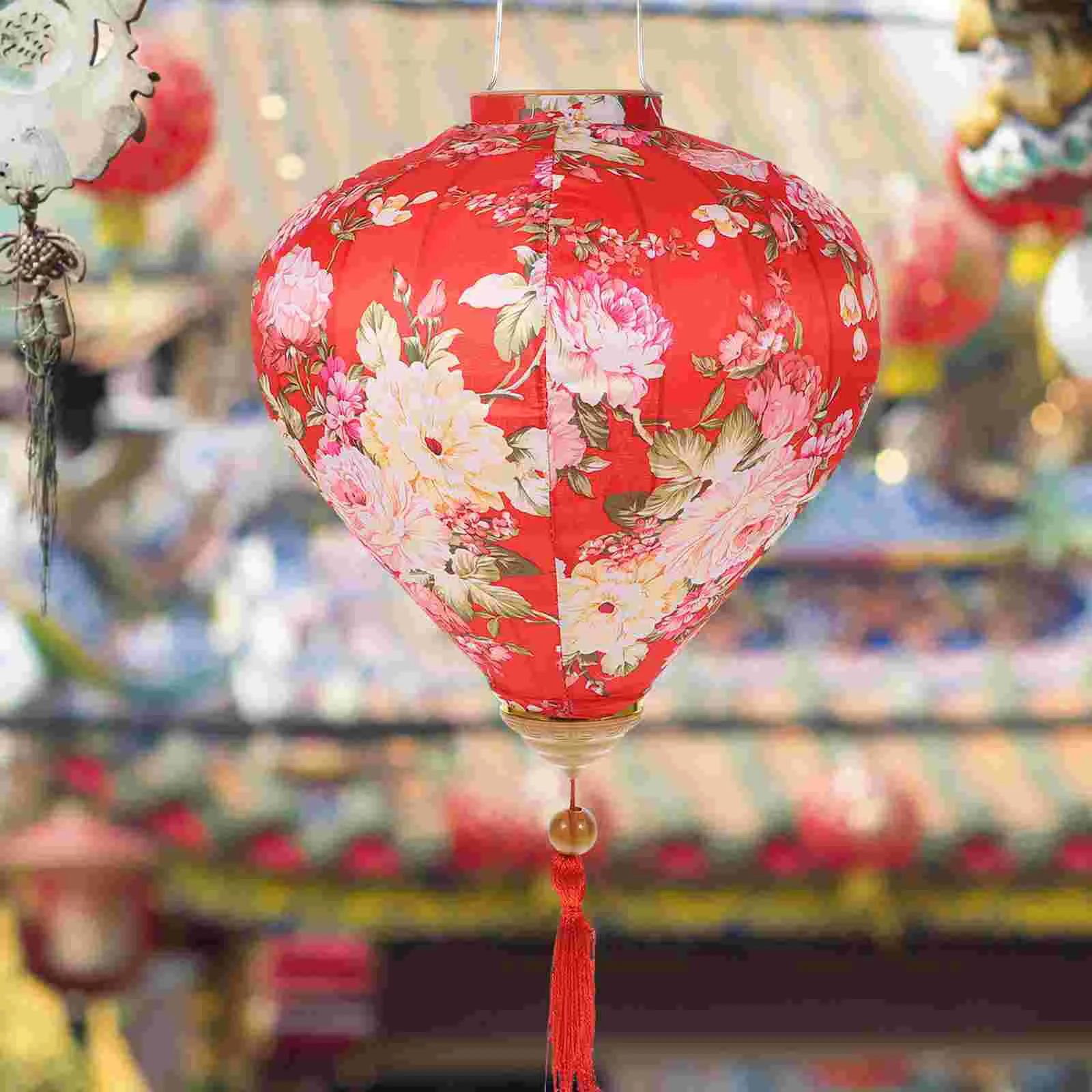 Рисунок 3 - Красная железная проволока для украшения дома