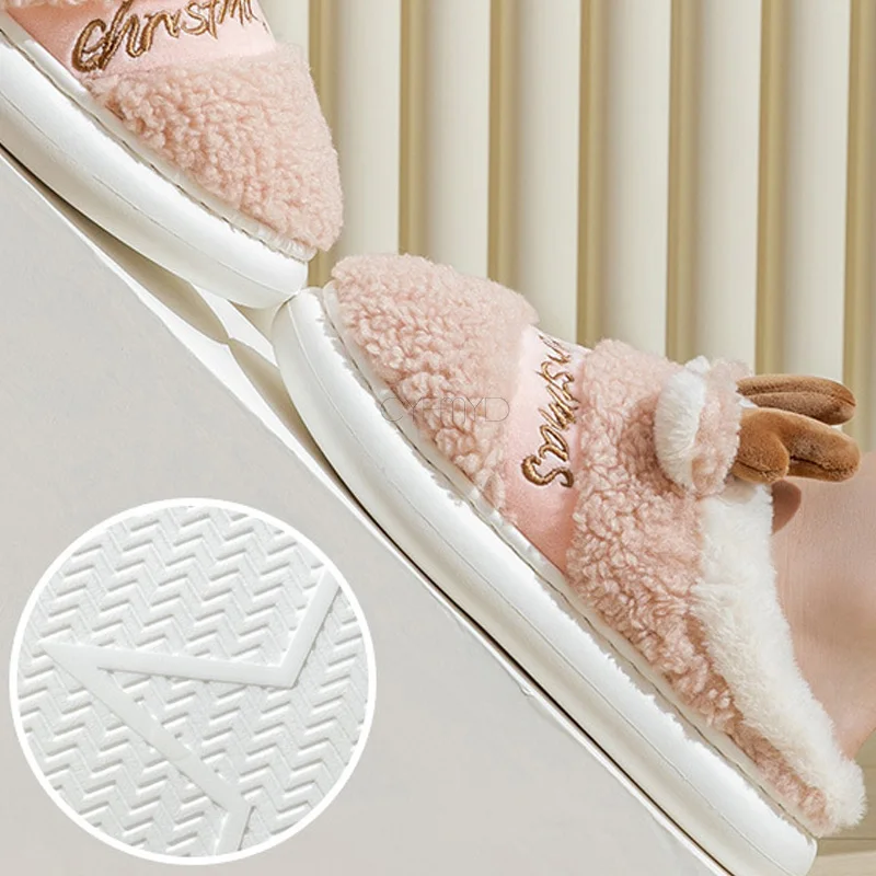Cute Christmas Elk Winter Home Slippers for Women Platform Furry Soft Slippers female Warm Comfortable Indoor Unisex Slippers