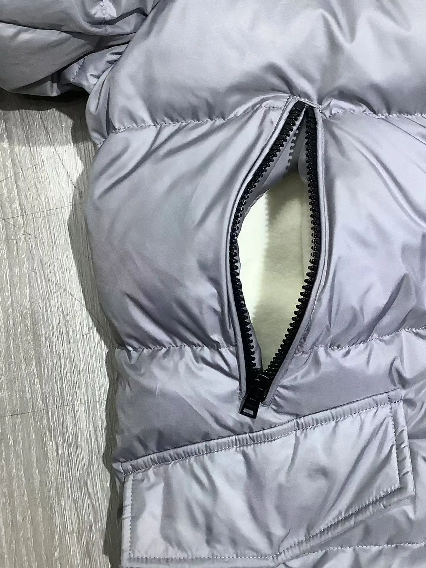 Привет новый однотонный толстый и теплый пуховик с капюшоном темпераментом