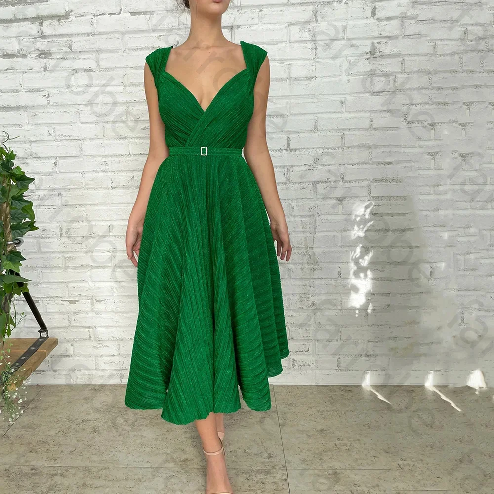 Изумрудно-зеленые короткие вечерние платья по индивидуальному заказу с