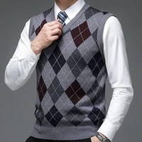 new brand business casual mens vest autumn winter wool vest versatile casual knit man v collar diamond plaid pattern mens wear