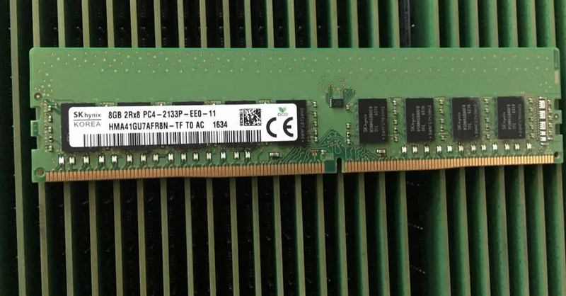

RAM R230 R330 T30 T130 T330 server memory 8G DDR4 2133 2400 pure ECC