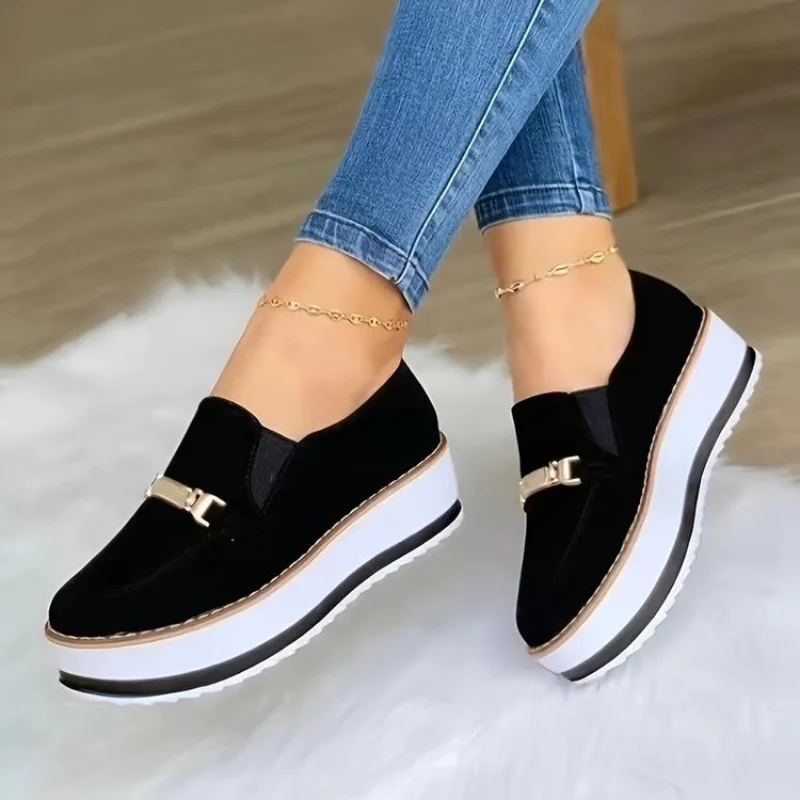 

2023 Loafers Women's Sneakers Fashion Metal Embellished Slip-On Comfort Canvas Platform Vulcanized Shoes Casual Zapatilla Mujer