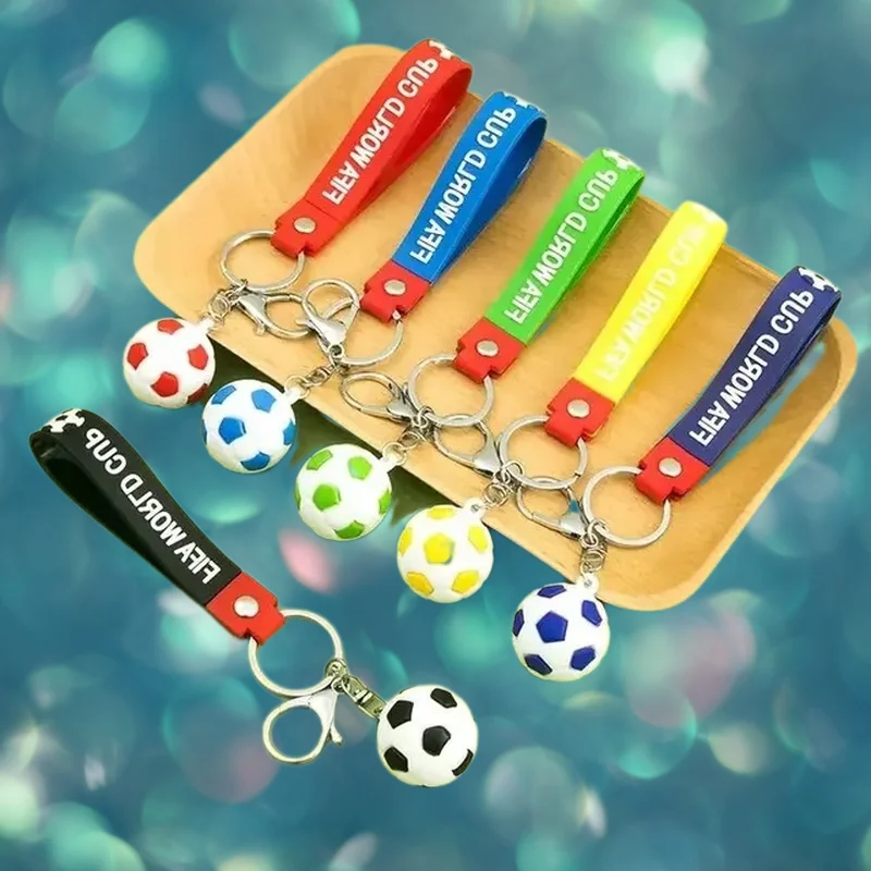Брелок-подвеска для мини-футбола который является футбольным брелком. Это