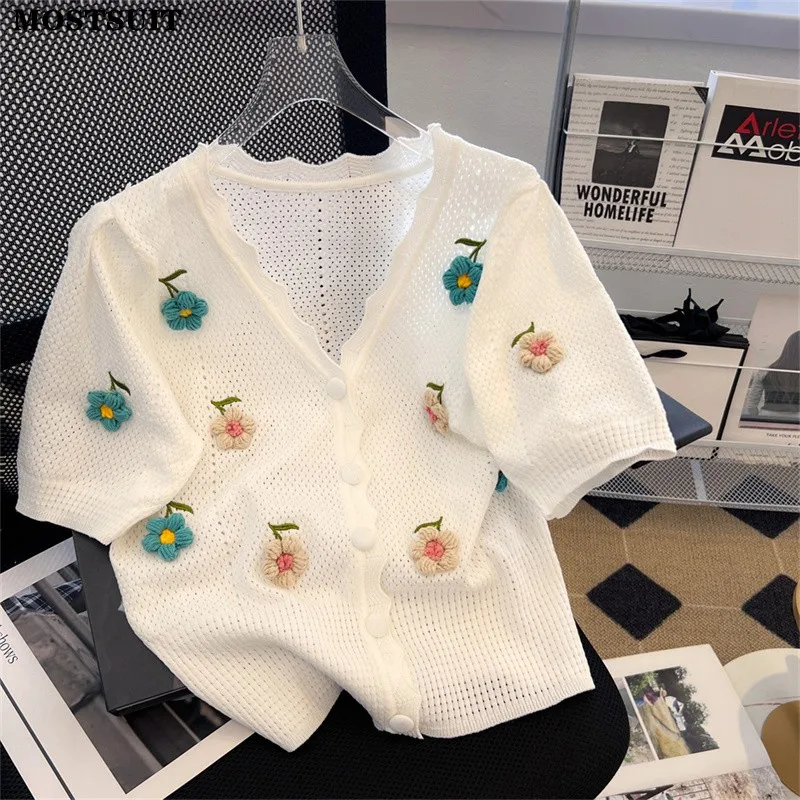 

White Floral Embroidery Hollow Knit Pullover Sweater Women Summer Elegant Vintage Fashion Ladies Top Short Sleeve V-neck Tops
