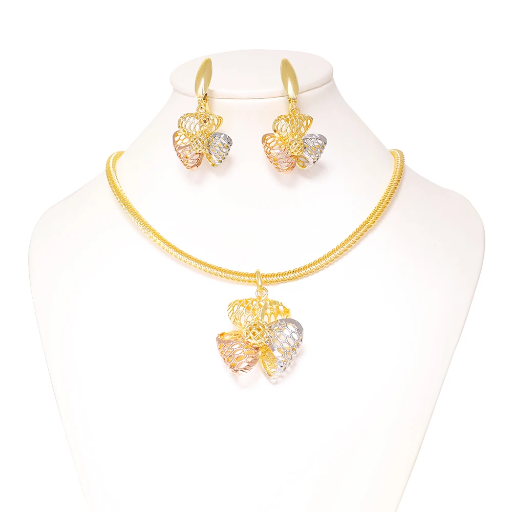 

Dubai Colored High Quality Jewelry Women's Necklace Earring Set Fashion Trend Design Flower Shape Pendant Birthday Party Wedding