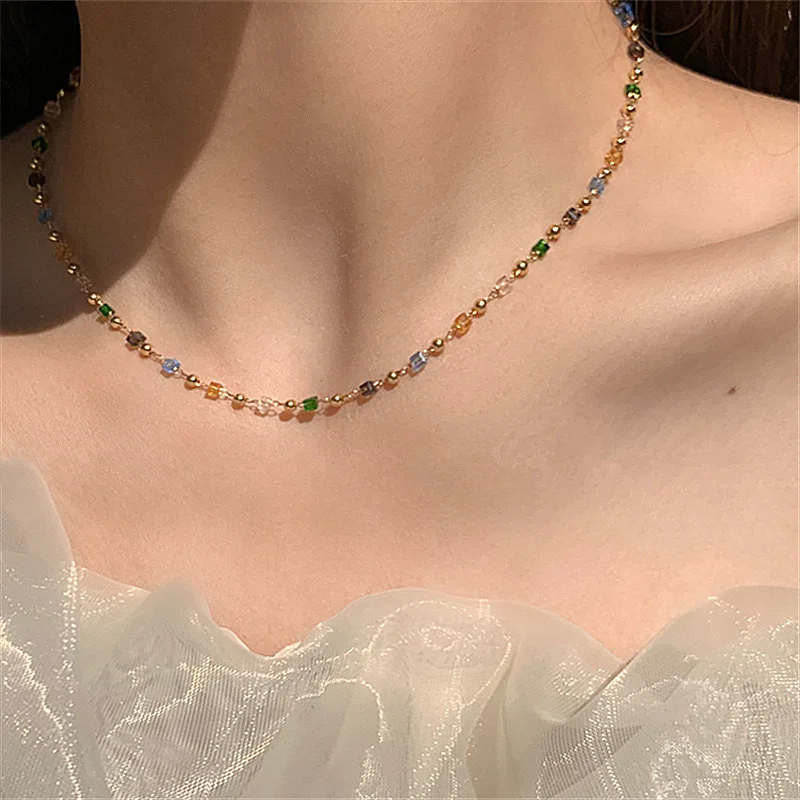 

Модное ожерелье-чокер с имитацией изумруда для женщин и девушек, ожерелье-цепочка до ключиц нежного золотого цвета, ювелирные изделия в подарок