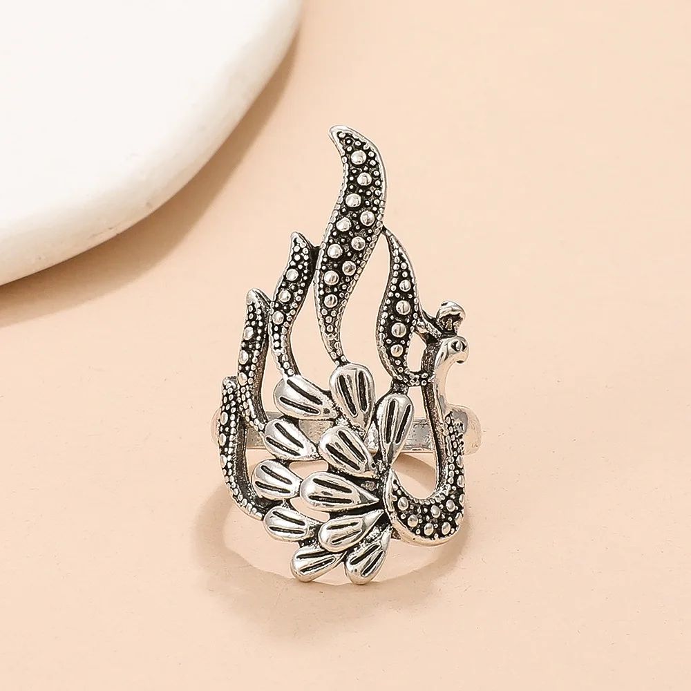 

Retro Silver Peacock Phoenix Bird Women's Ring Set in Bohemian Style with Black Crystal Hollow Out Design for Women's Jewelry