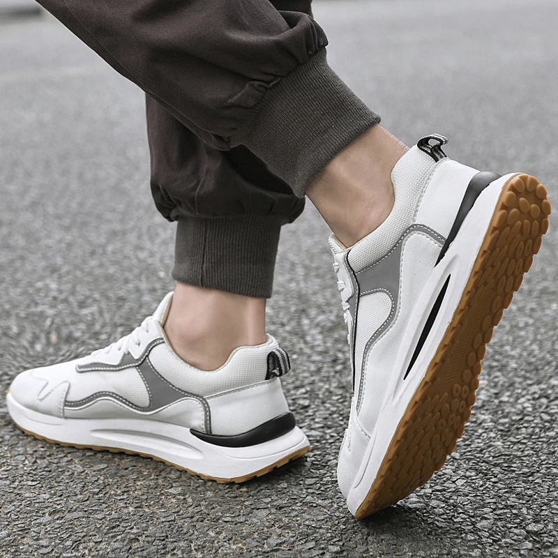New Men's Golf Shoes White Grey Walking Shoes Men's Non-Slip Golf Shoes Mesh Breathable Men's Golf Sneakers Size 38-44