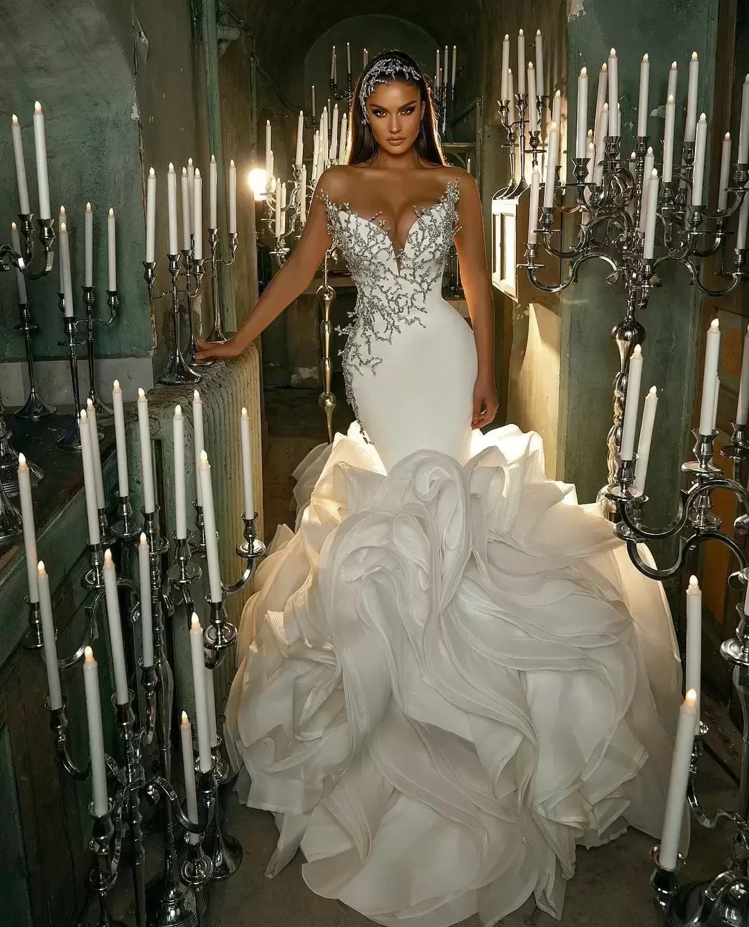 

Mermaid Wedding Dress Tiered Ruffles Long Train Beaded Bridal Gowns Saudi Arabic V-neck Luxury Vestido De Novia Mariage