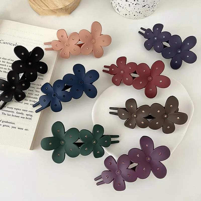 

Wholesale 30pcs Hairpin Back Head Clip Advanced Sense Duckbill Clip Hair Accessories Hairpin Women's Retro Hair Claw Headwear