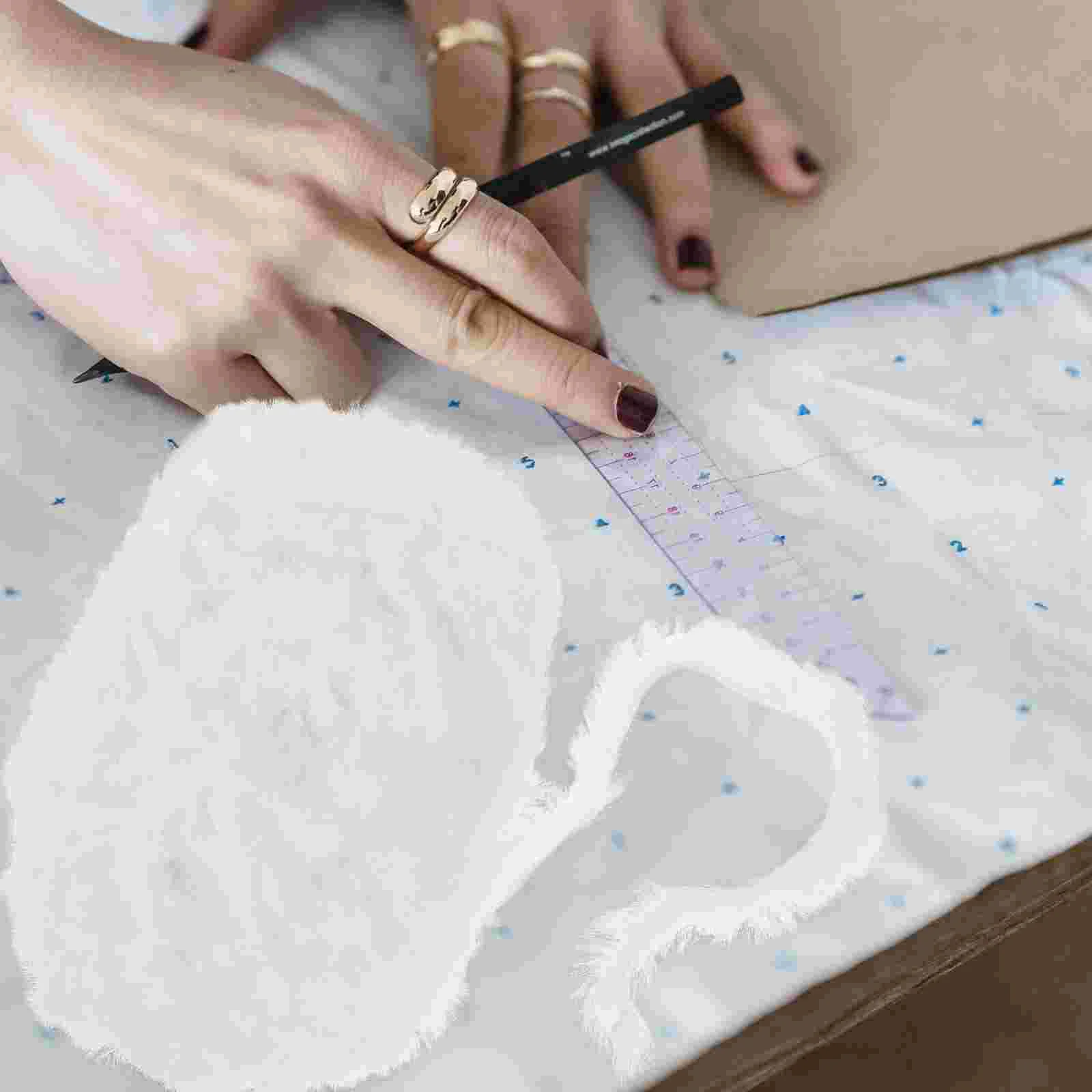 

Yarn Chunky Fluffy: 2pcs Yarn Fuzzy DIY Yarn for Crochet Sweater Blanket Clothes Knitting White